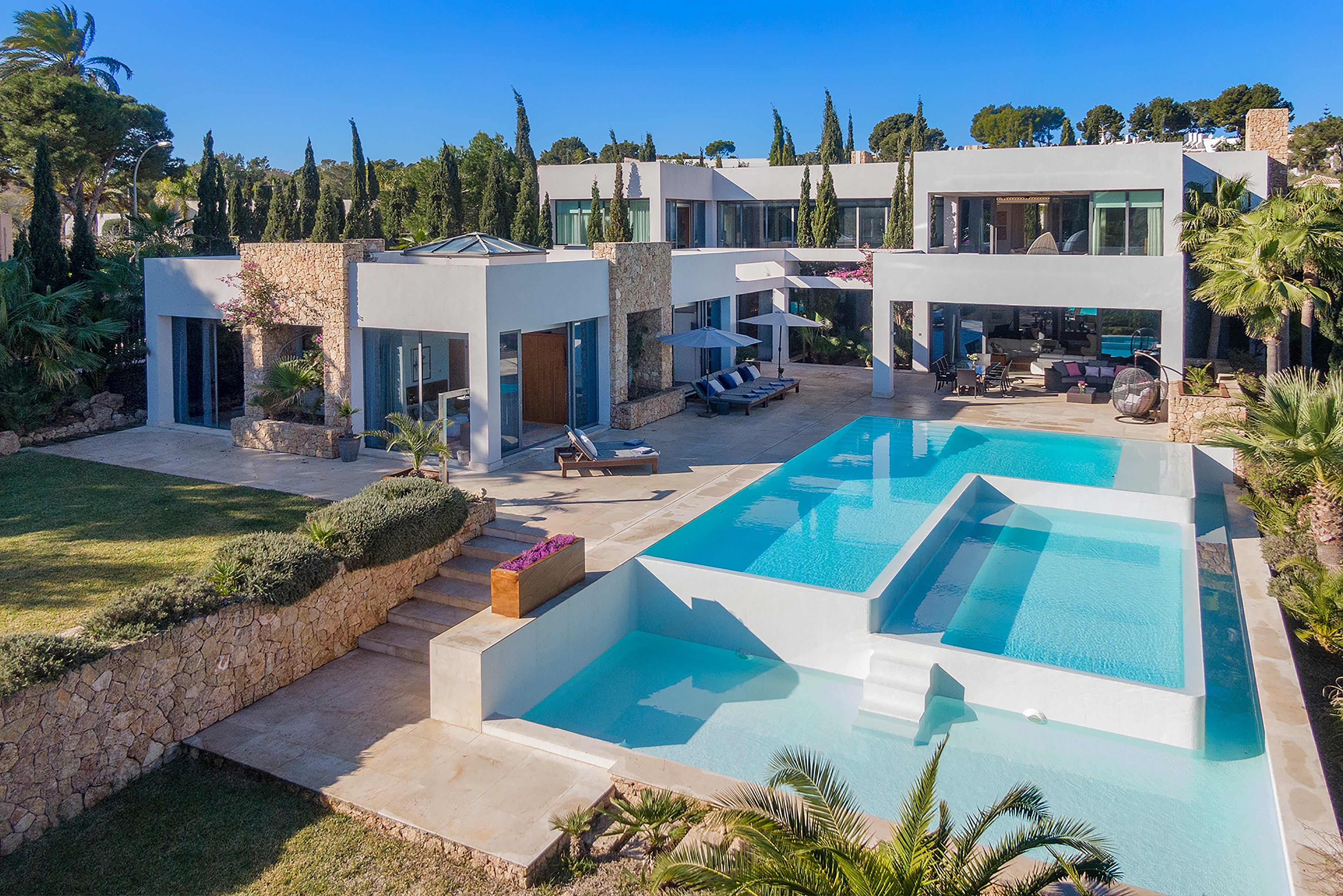 <a href="https://parexcellence.life/balearic-home-mallorca-villa-cristal/">Balearic Home Mallorca</a>